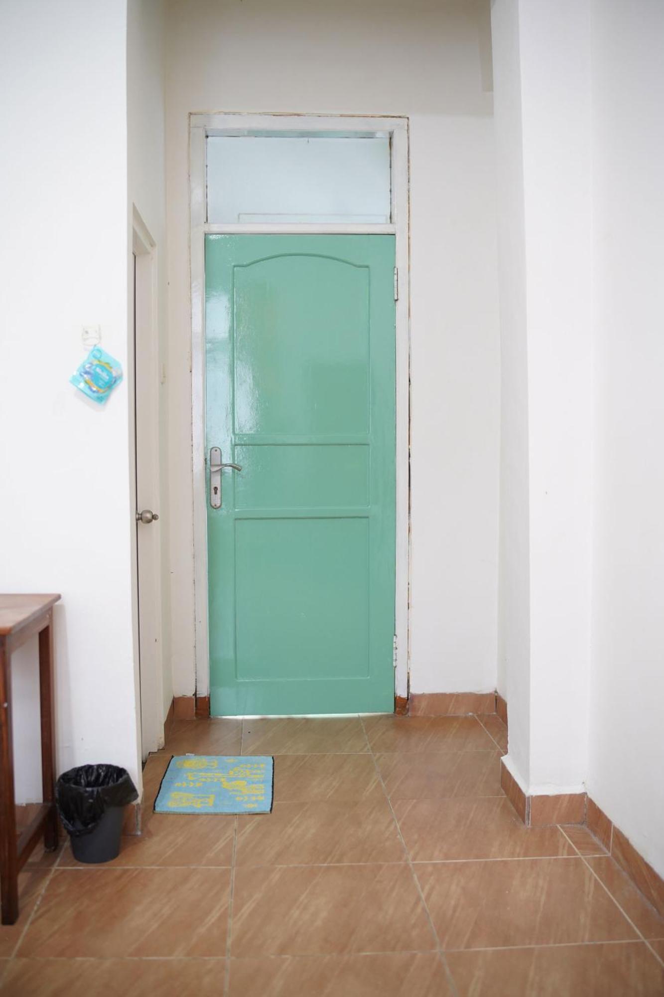 Wisma Grace امبون المظهر الخارجي الصورة