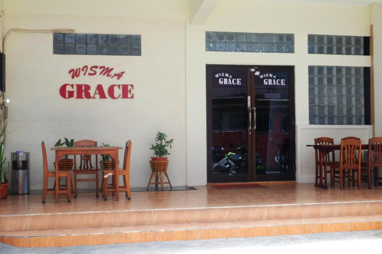 Wisma Grace امبون المظهر الخارجي الصورة